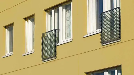 example - Elastrong Paint Gum